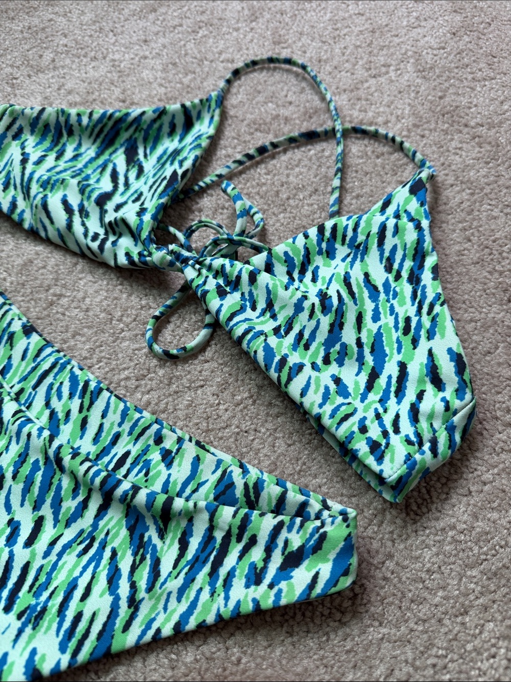 Skatie Women’s Green Blue Print Tie-Back Bikini Set - Picture 2 of 8